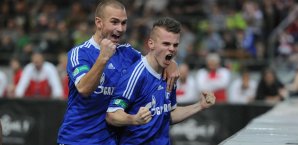 Die Schalker konnte wieder jubeln schalke,04,mercedes,benz
